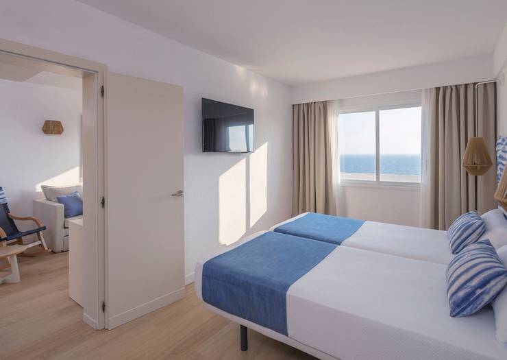 Junior suite with balcony Blau Punta Reina Majorca Junior suite with balcony Blau Punta Reina Majorca