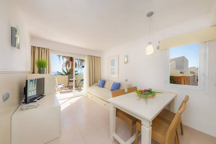 Appartement mit meerblick cala romántica blau punta reina family resort mallorca Appartement mit meerblick cala romántica blau punta reina family resort mallorca