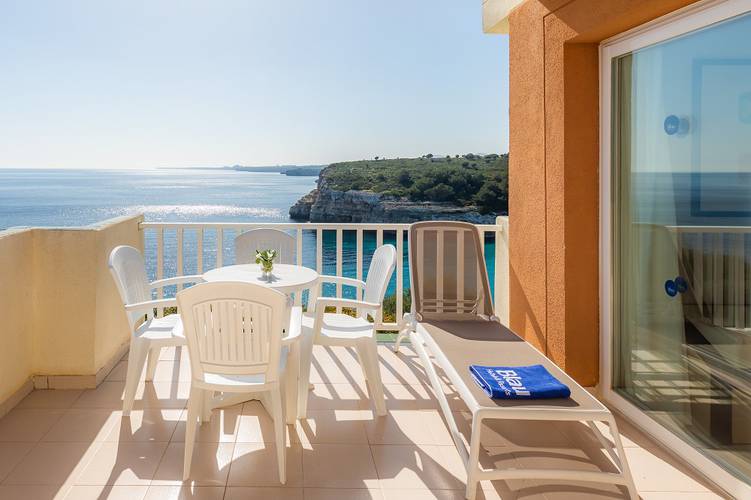 Appartement mit meerblick cala romántica blau punta reina family resort mallorca Appartement mit meerblick cala romántica blau punta reina family resort mallorca