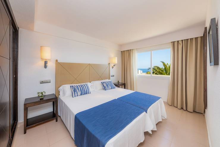 Appartement mit meerblick blau punta reina family resort mallorca Appartement mit meerblick blau punta reina family resort mallorca