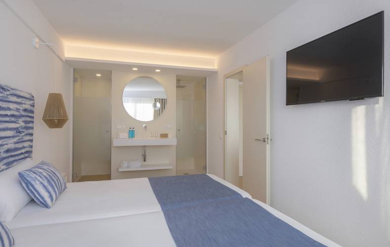 Junior suite blau punta reina Mallorca Junior suite blau punta reina Mallorca