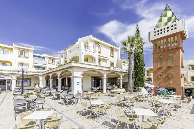 CafeterÍa la torre blau punta reina resort mallorca CafeterÍa la torre blau punta reina resort mallorca