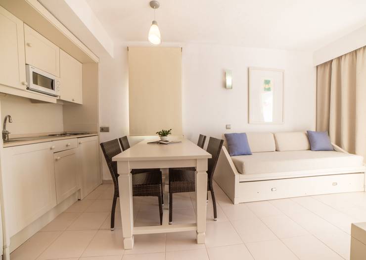 Appartement mit meerblick cala romántica blau punta reina  Mallorca