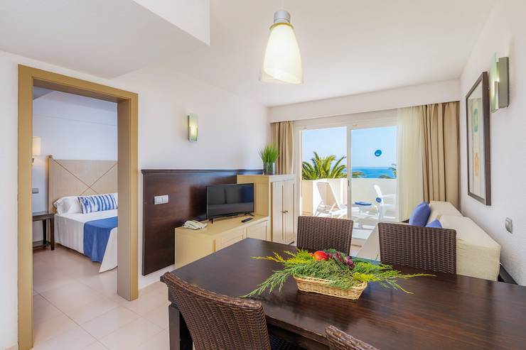 Appartement mit meerblick blau punta reina family resort mallorca Appartement mit meerblick blau punta reina family resort mallorca