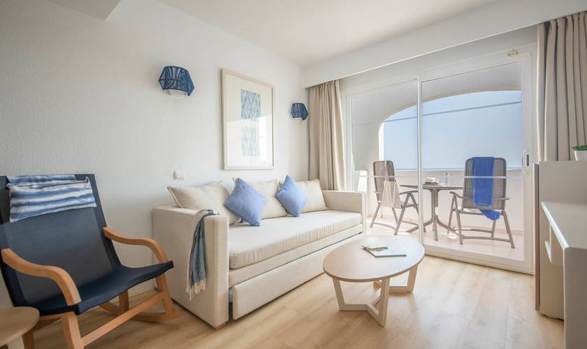 Junior suite vista mare cala romántica blau punta reina Resort Maiorca Junior suite vista mare cala romántica blau punta reina Resort Maiorca
