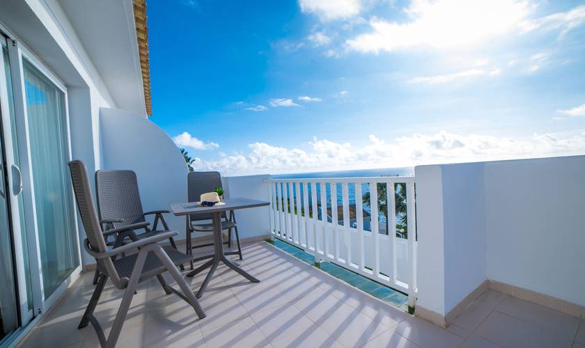 Junior suite vista mare cala romántica blau punta reina Resort Maiorca Junior suite vista mare cala romántica blau punta reina Resort Maiorca