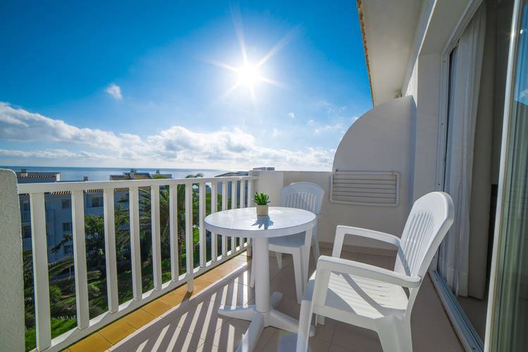 Doppelzimmer mit meerblick blau punta reina Mallorca Doppelzimmer mit meerblick blau punta reina Mallorca